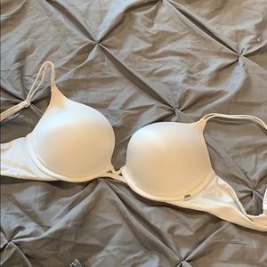 Victoria’s Secret bra